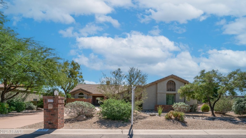 3835 E Talowa St-2