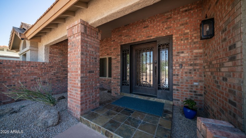 3835 E Talowa St-5