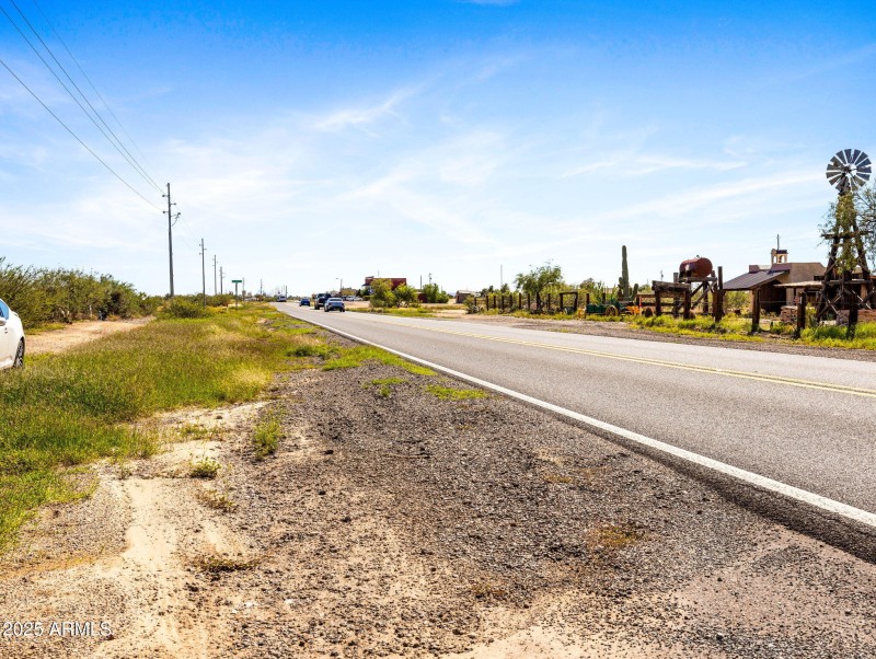 8-web-or-mls-22055 W Sunrise Dr-8