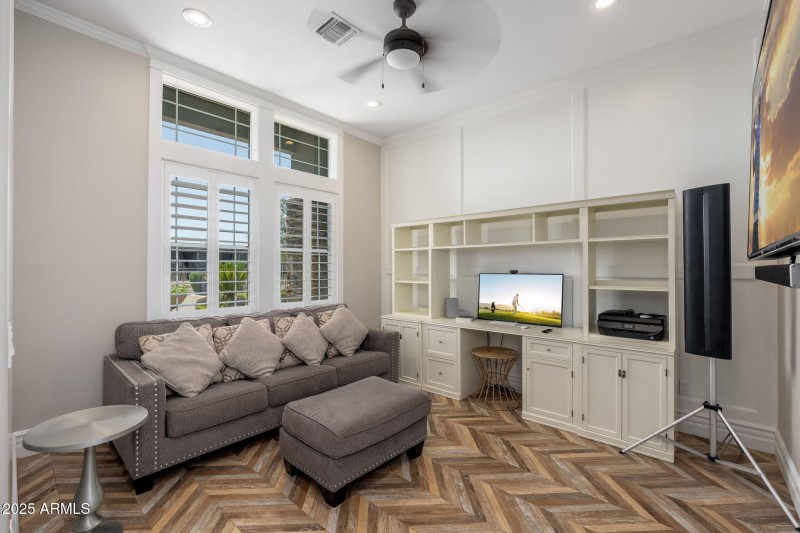 22807 S 179th St - 28