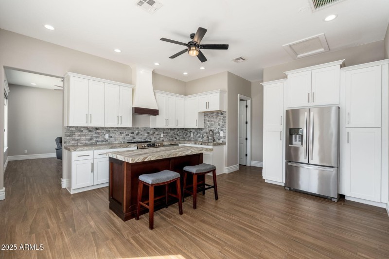 22807 S 179th St - 64