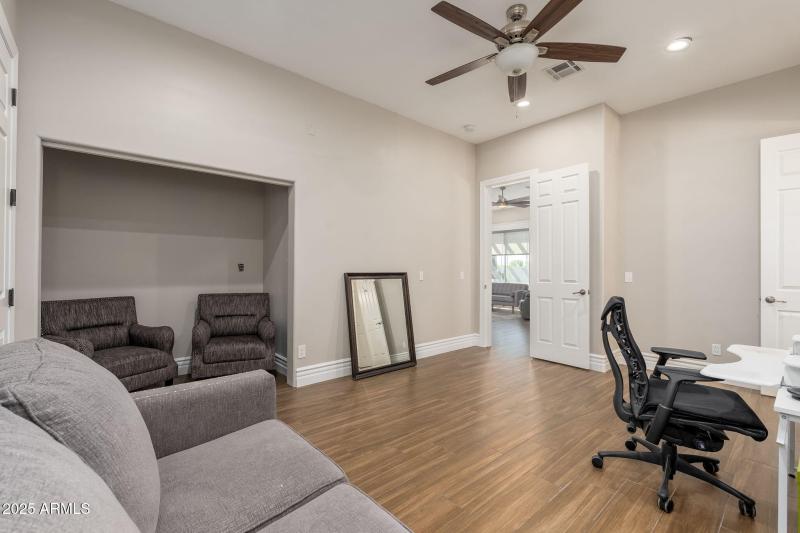 22807 S 179th St - 71