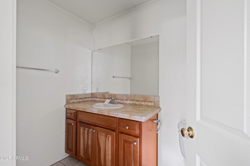 2 Interior - 31
