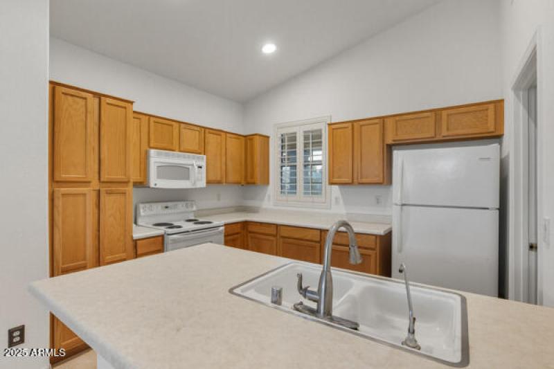 134042348192842641_134042348173626707_DS