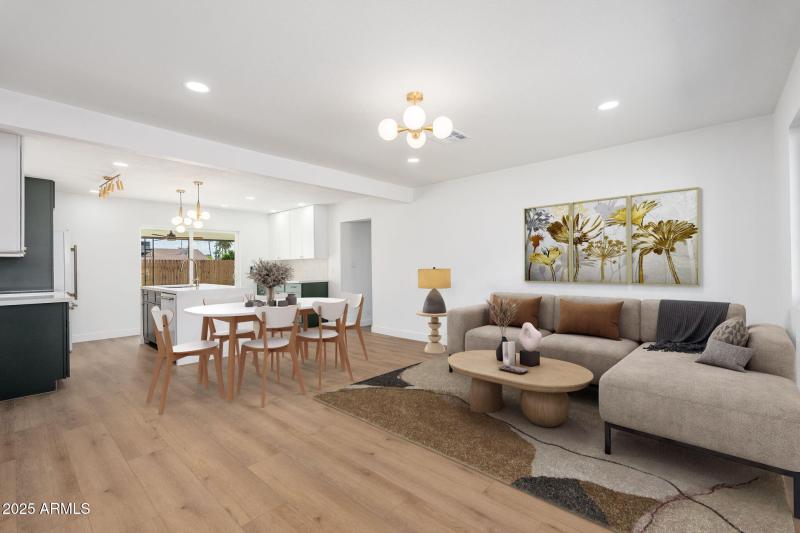 7319 E Polk St - 03 VS