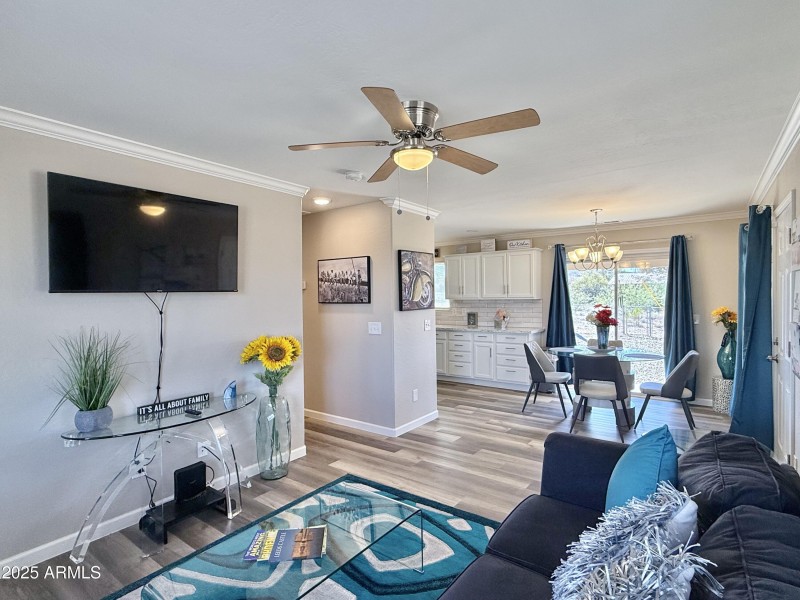 10 Great Room