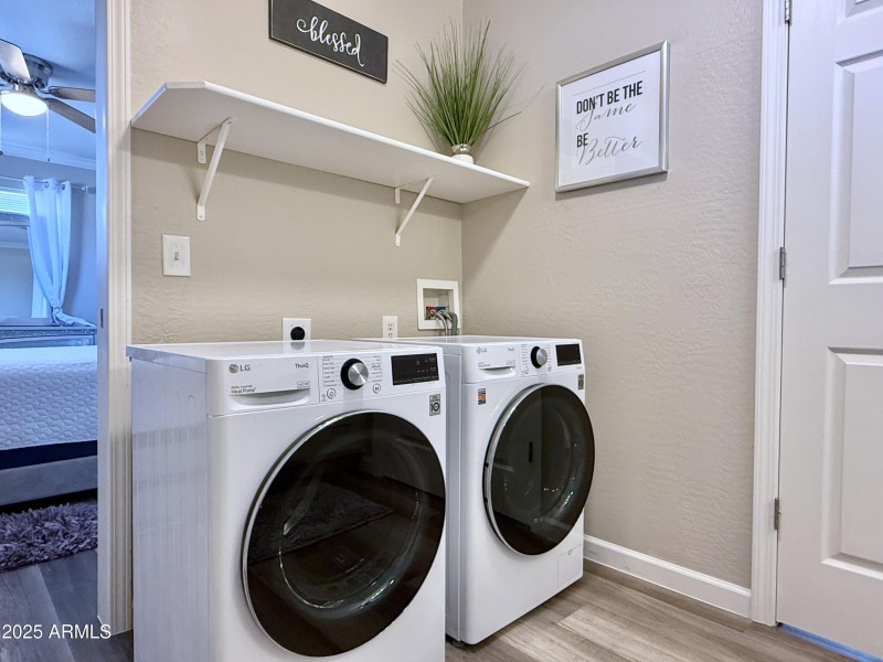 32 Laundry