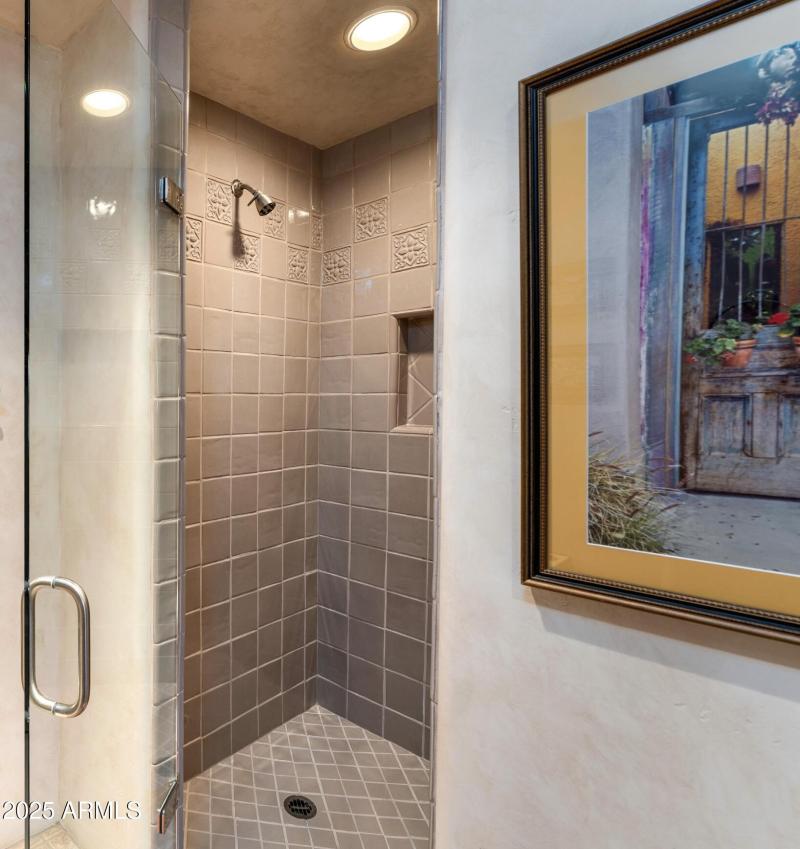 2nd Suite Shower