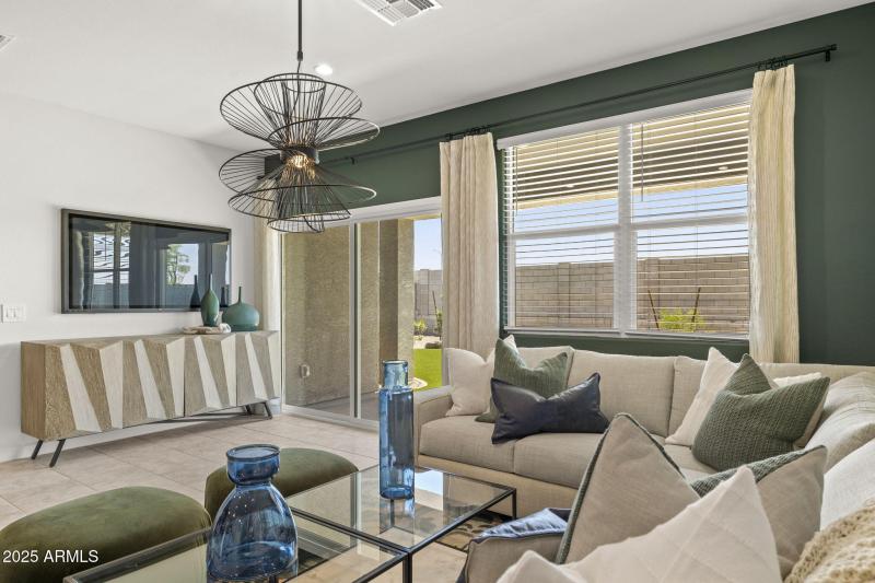 Easton Great Room, Former Model pic