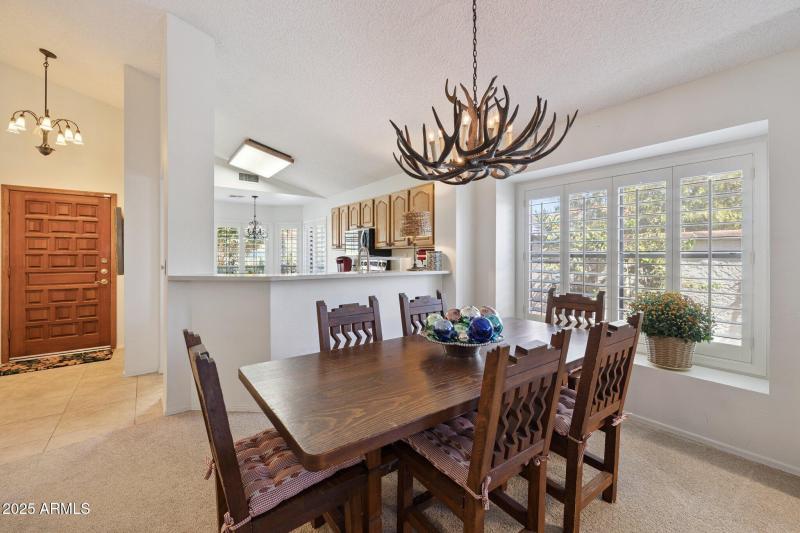 11-web-or-mls-8853-e-charter-oak-dr