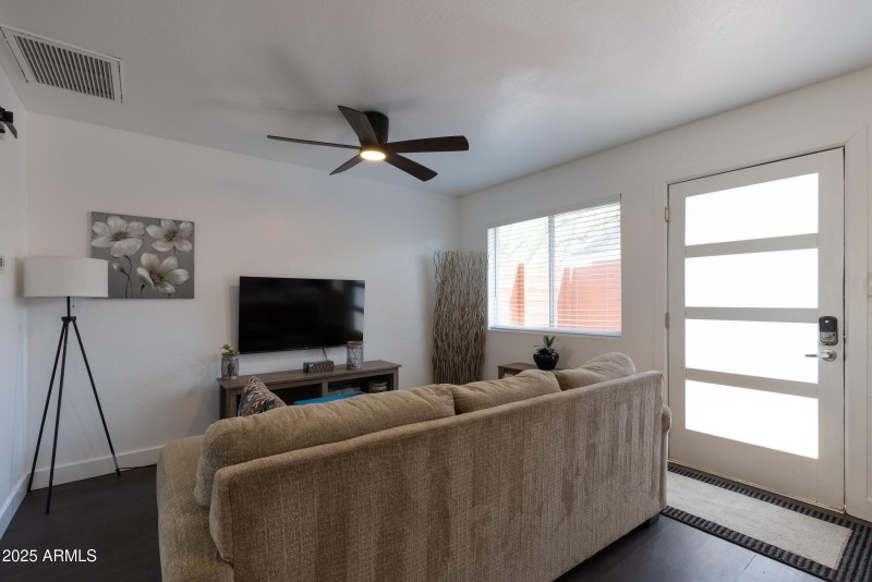 Roosevelt Garfield Interior 03