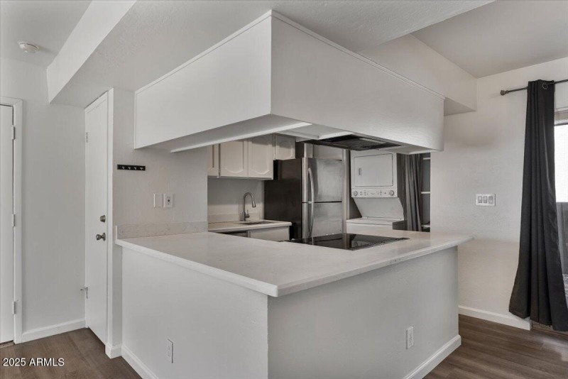 07-Kitchen