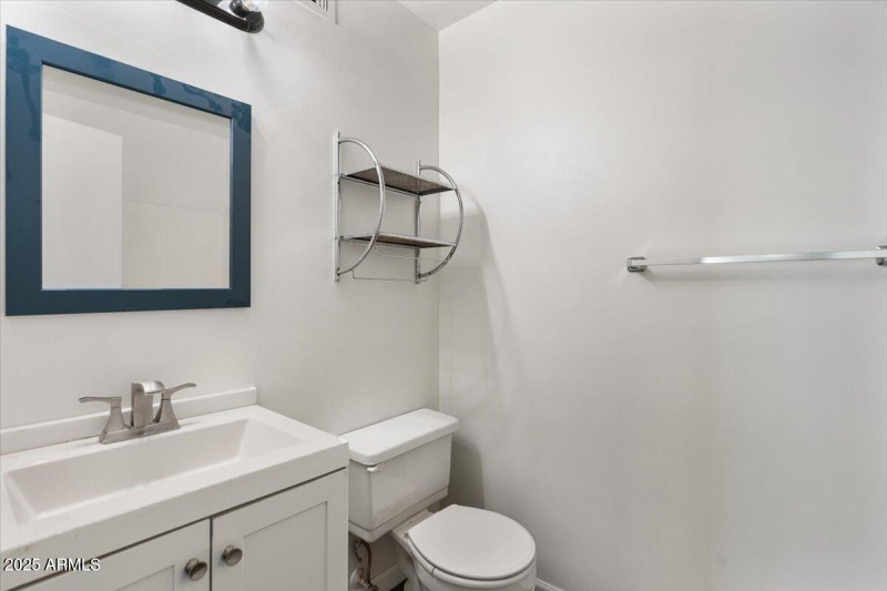 16-Primary bath