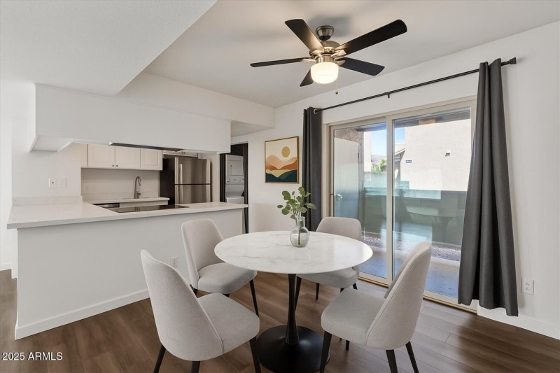 Staged dining area2