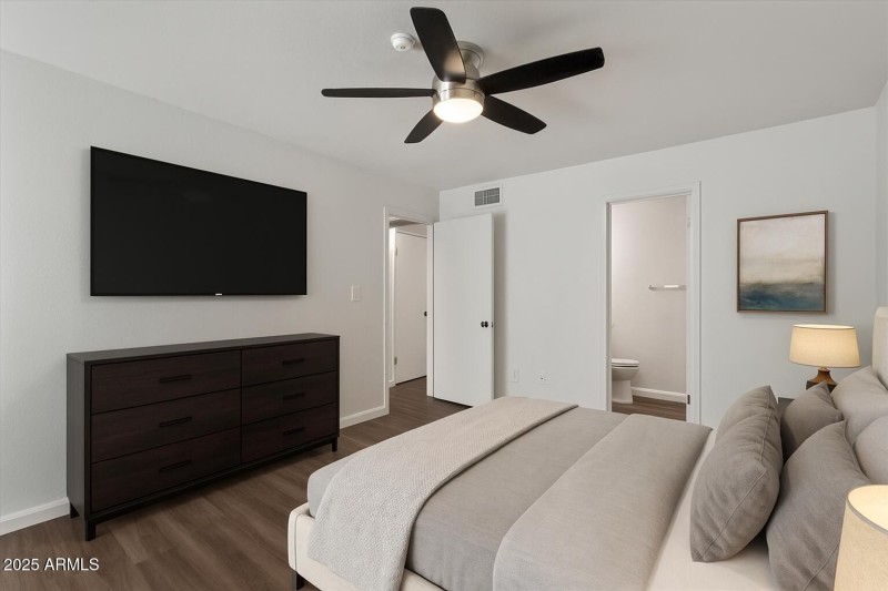 Primary bedroom 2