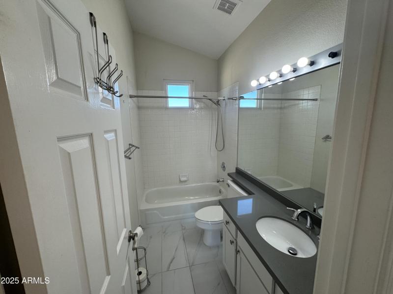 Photo Oct 06 2025, 12 32 08 PM