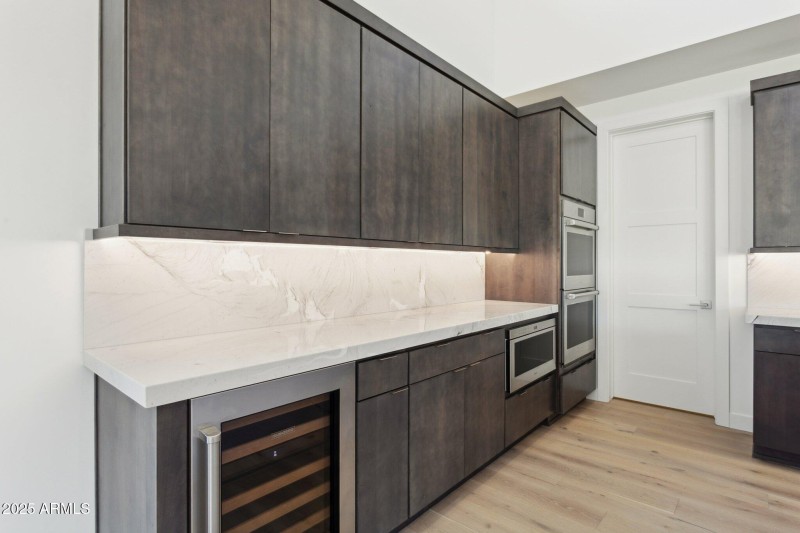 12-web-or-mls-35097-n-83rd-pl