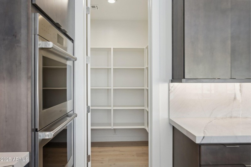 15-web-or-mls-35097-n-83rd-pl