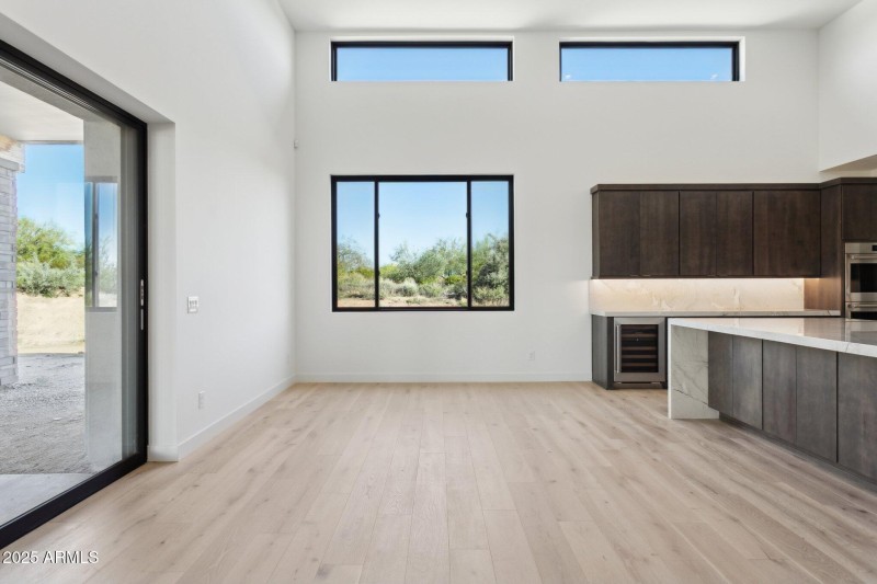 17-web-or-mls-35097-n-83rd-pl