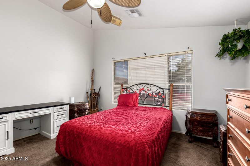 16 Hillview