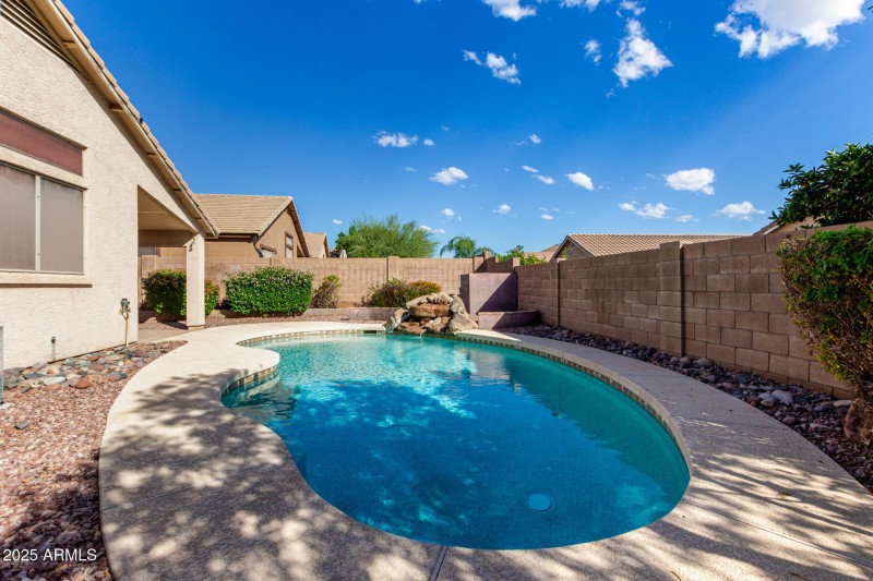32 Hillview