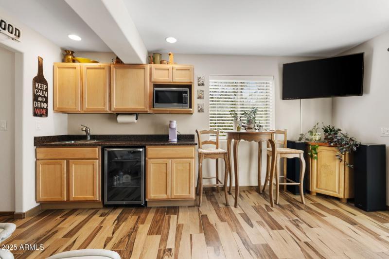 39-Kitchenette