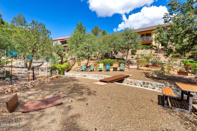 57-Backyard (1)