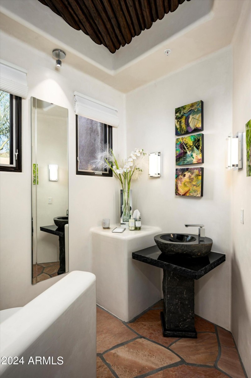 Powder Room 1