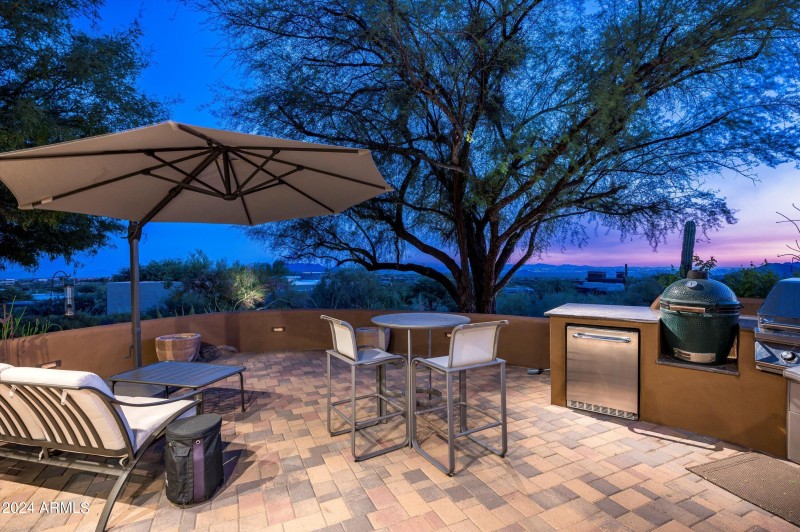 Twilight Deck Seating and BBQ