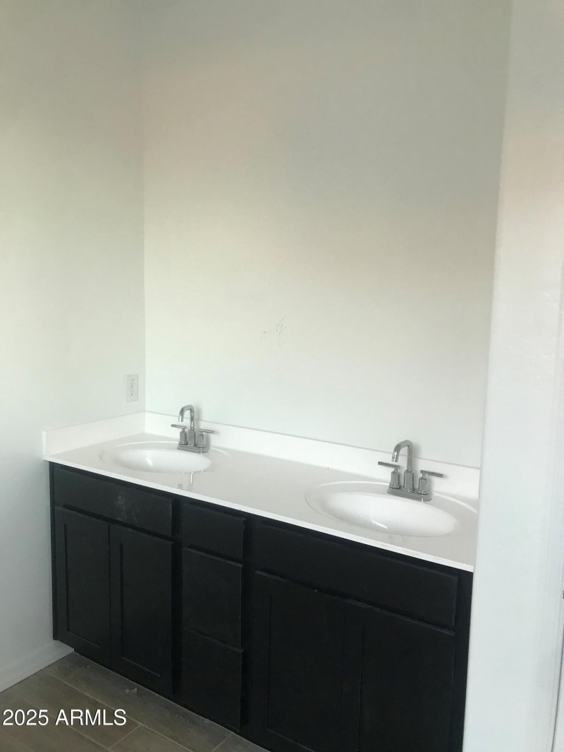 Primary bath 2