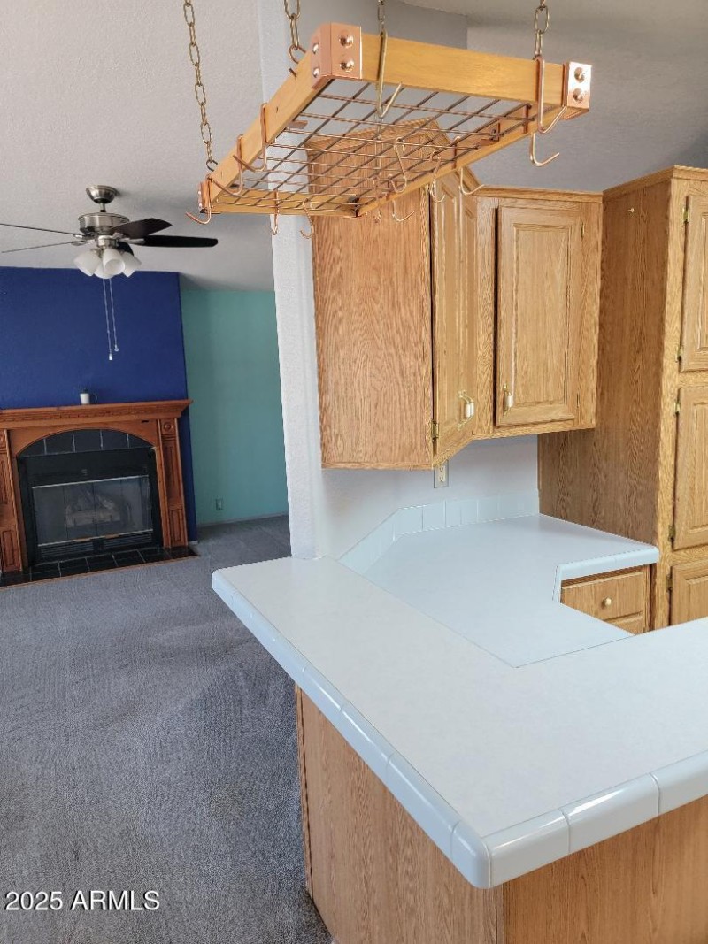 3804 breakfast bar