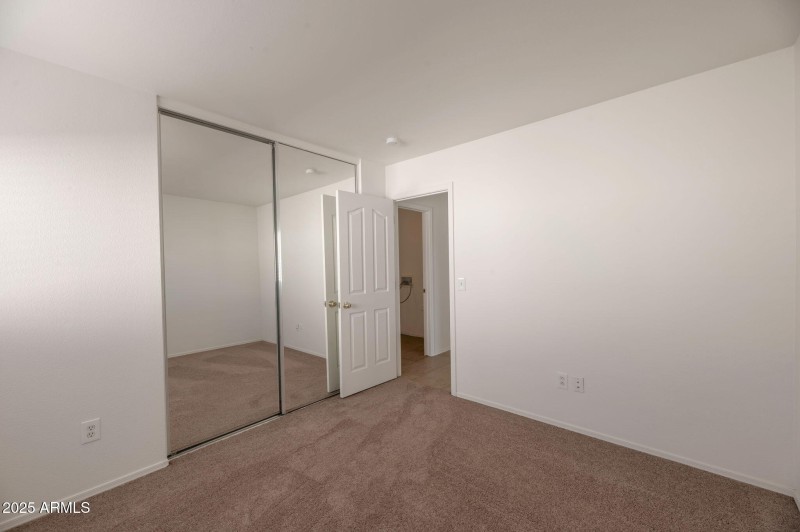 10-web-or-mls-QP-5882