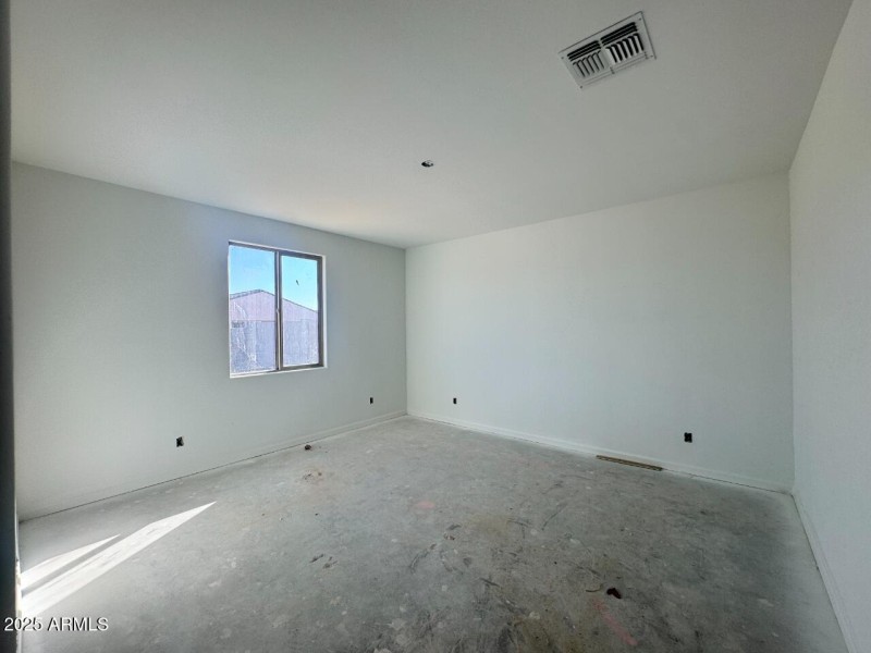 017 Primary Bedroom