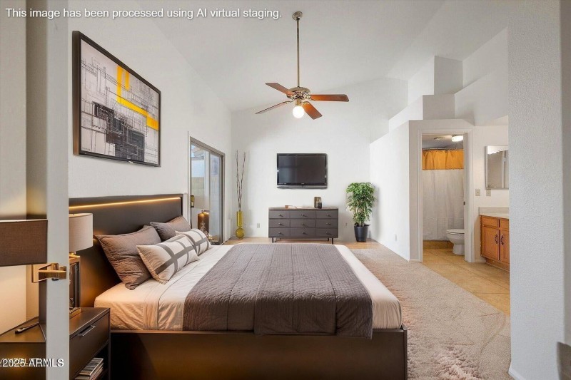 Vaughn Primary Bedroom_8