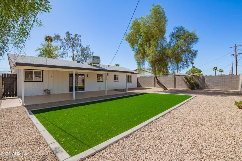 28 - Papago