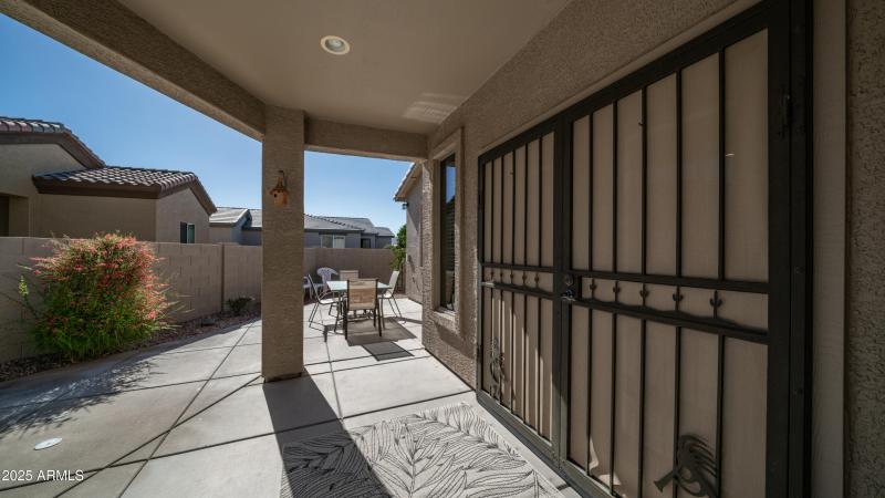 5809 E Leland St Exterior Photos-8