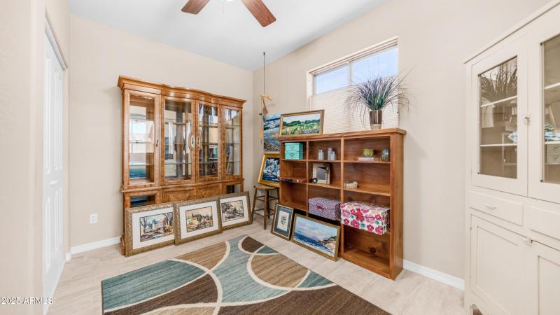 5809 E Leland St (17)