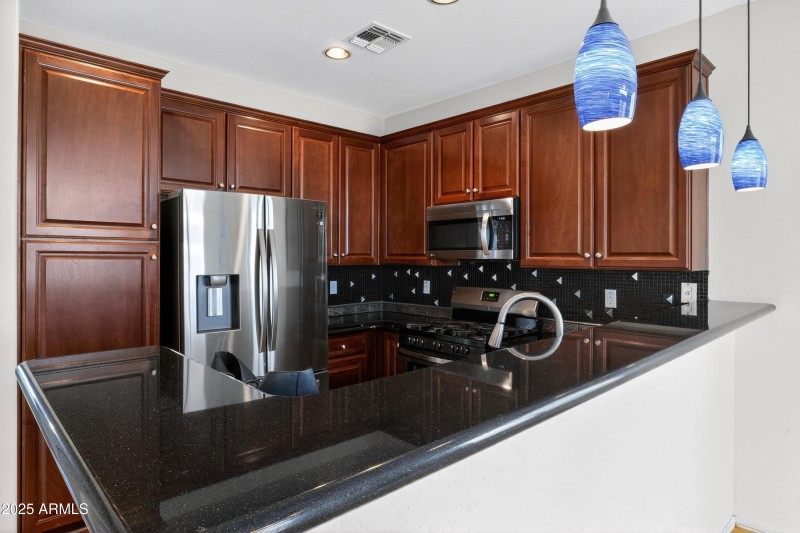 18_1281_E_Frances_Ln_Gilbert_AZ_85295_US