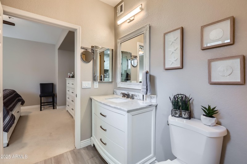 7401 W Arrowhead Clubhouse DR 2045 - MLS