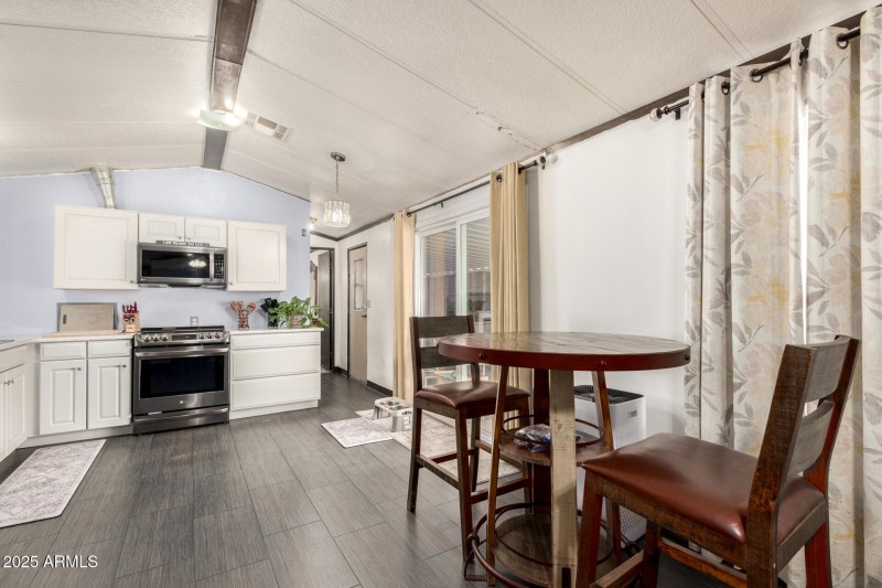 11 Broadway 129