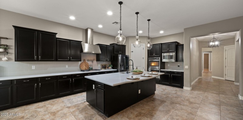 12-web-or-mls-Great Room5