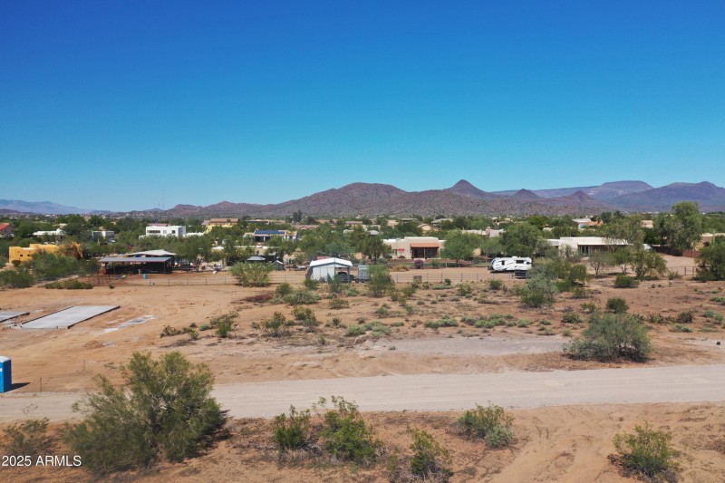 AA11F21FDFDC398AA1289F6354925766