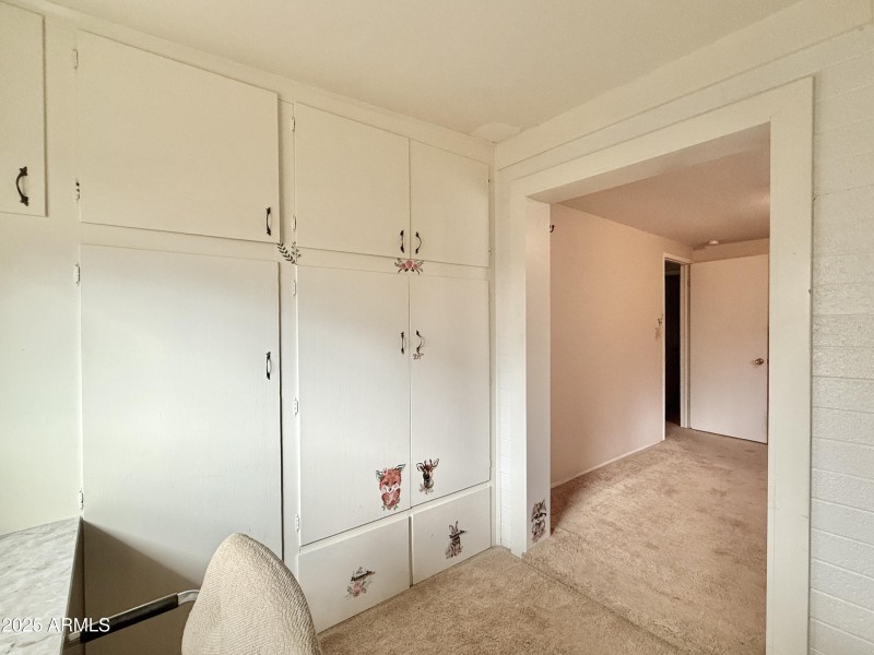 20-Bedroom 1 Closet