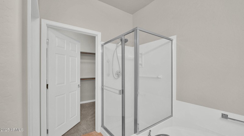 27-web-or-mls-P1177373