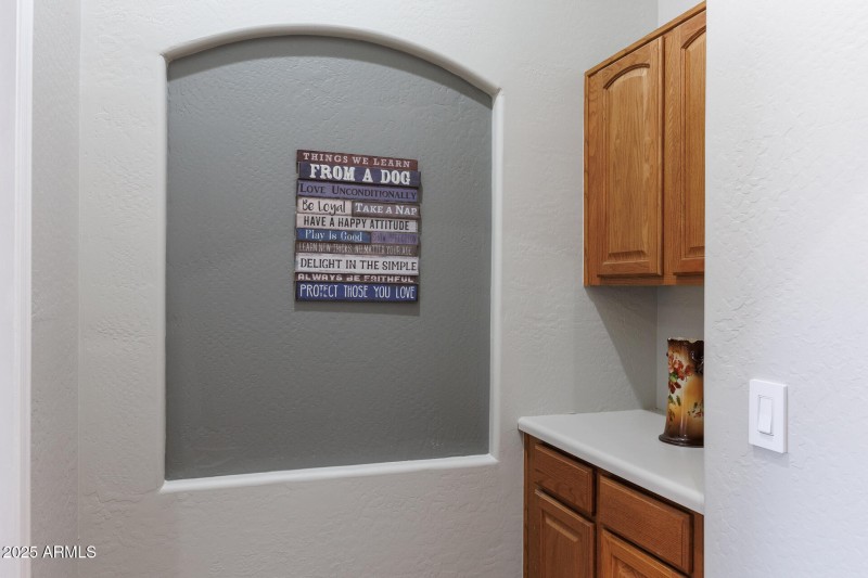 Primary Bedroom Alcove