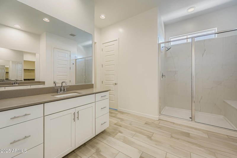 Owners Bath