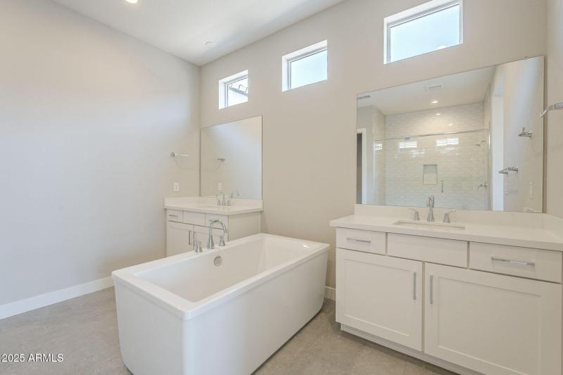 30-web-or-mls-Blakely-30