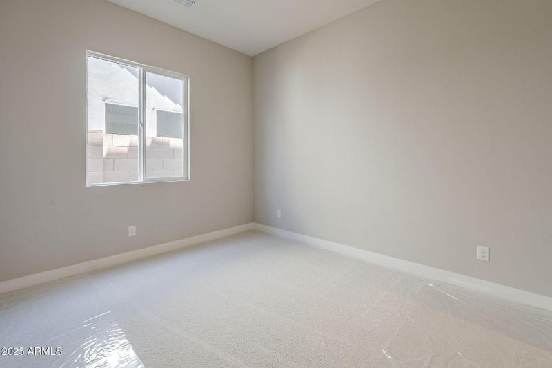 43-web-or-mls-Blakely-43