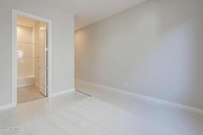 44-web-or-mls-Blakely-44