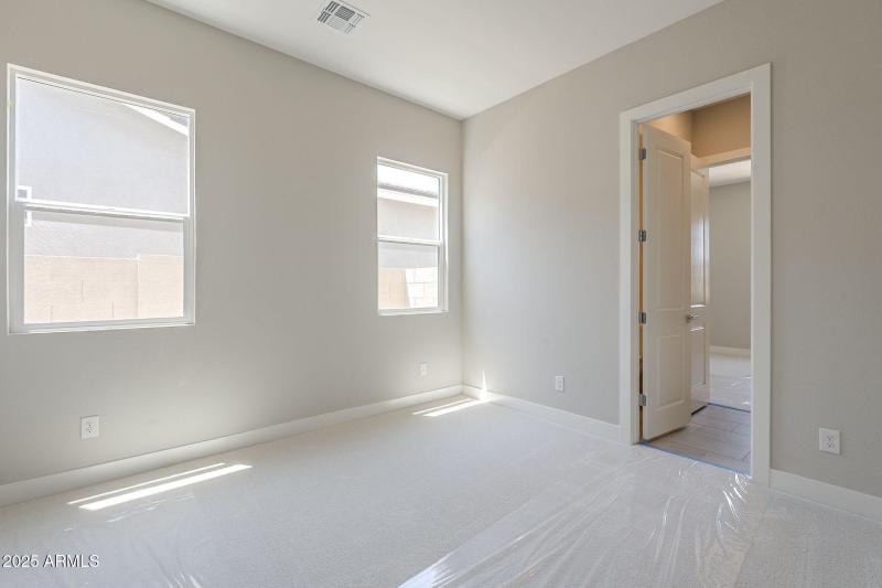 46-web-or-mls-Blakely-46